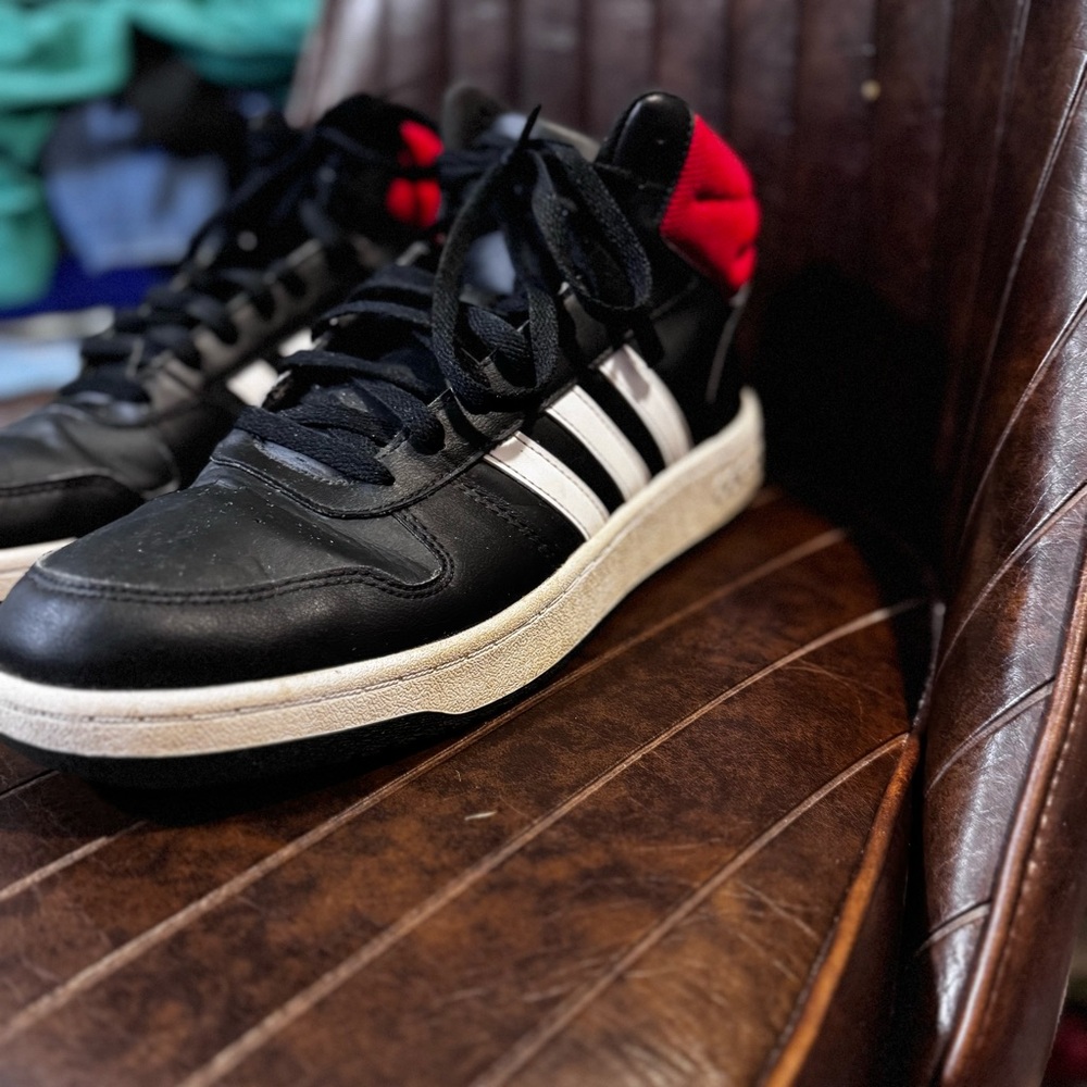 Adidas Hoops 2.0 Black‎ White Red Accent